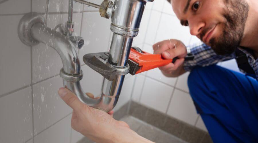 Professional same day plumber services in Breaks, VA